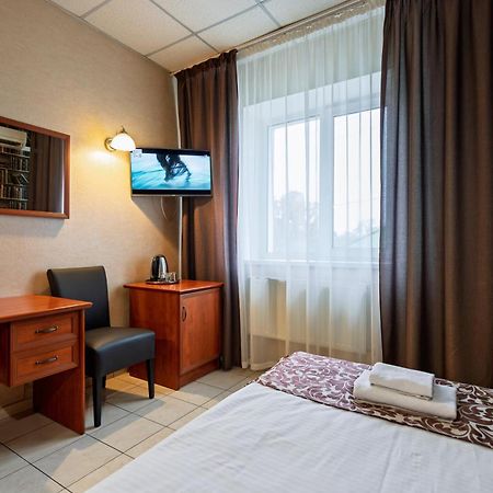Hotel Verhovina Petropavlovskaya Borshchagovka Exteriör bild