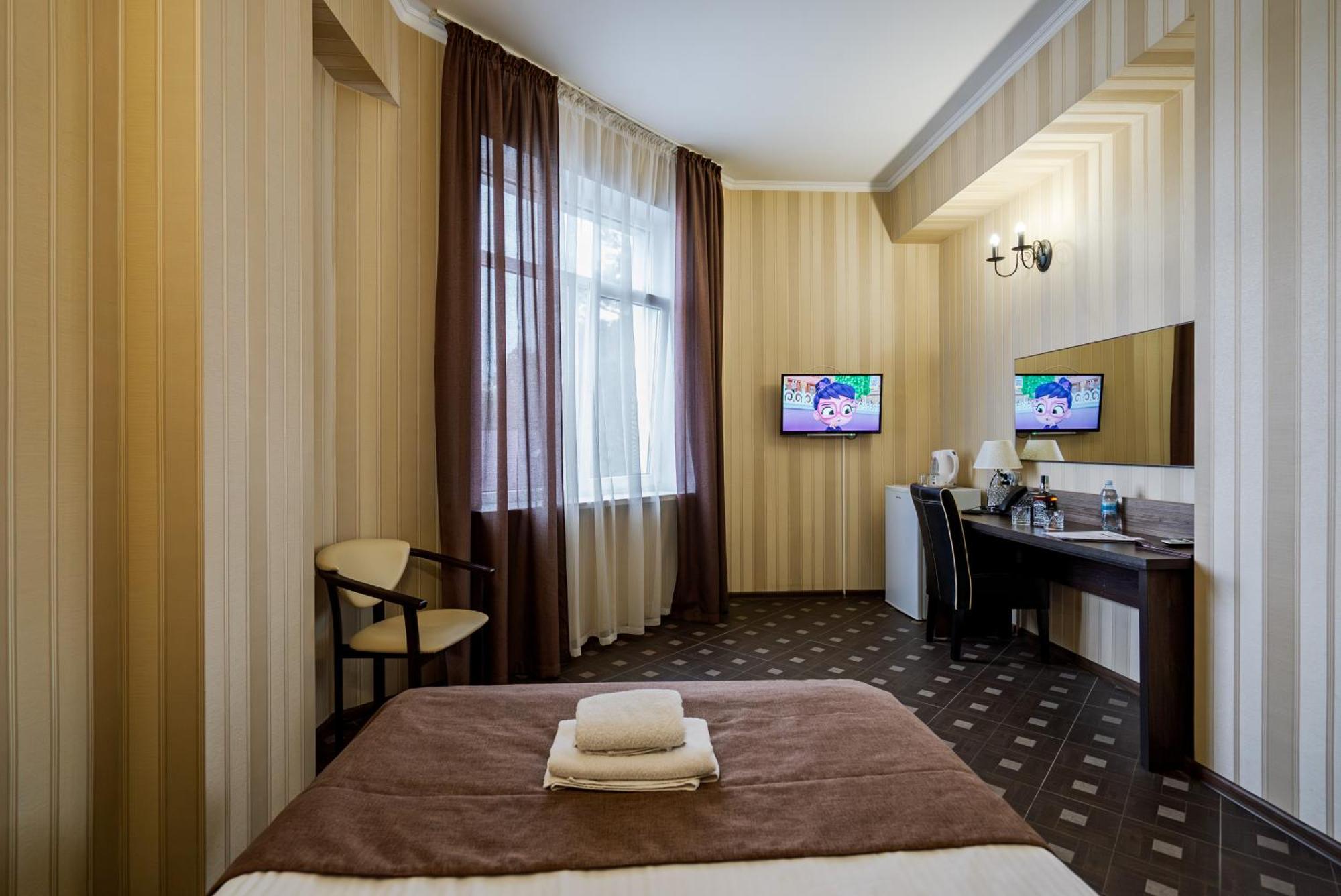 Hotel Verhovina Petropavlovskaya Borshchagovka Exteriör bild